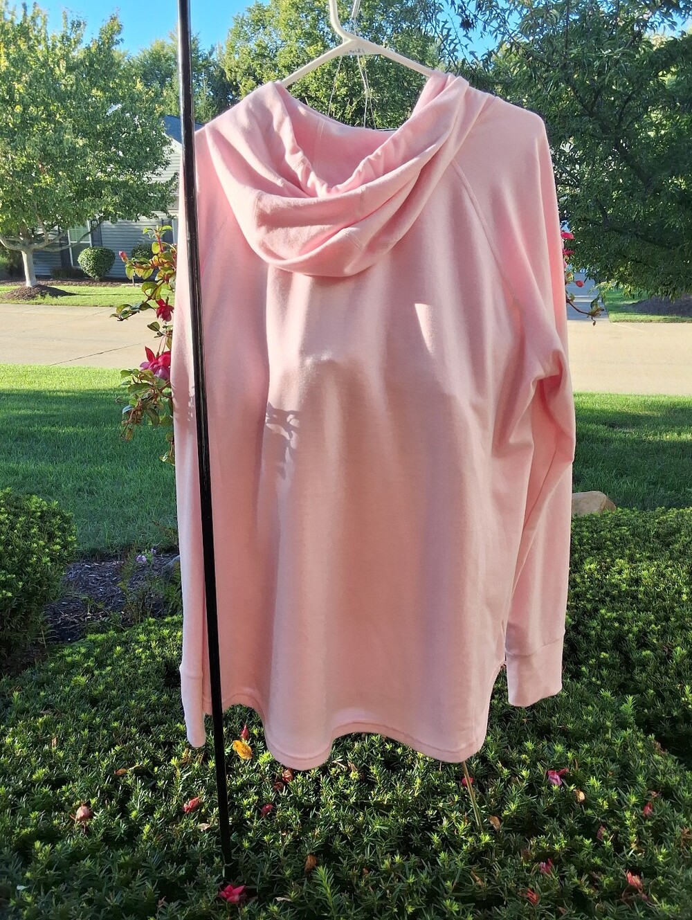 Torrid Active Hoodie With Ribbon Drawstring - Picture 4 of 6